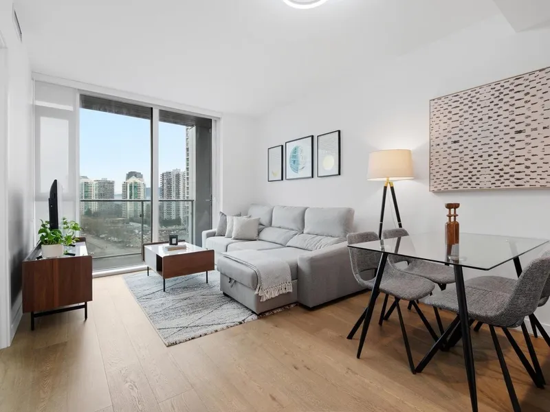 905 6000 MCKAY AVENUE - photo 4 of 21