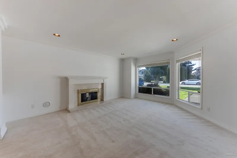 6300 BOUCHARD COURT - photo 2 of 25