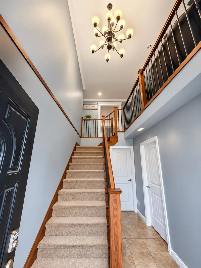 27082 35 AVENUE - photo 3 of 15