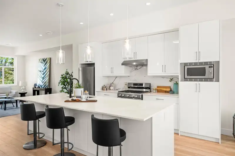 50 2528 156 STREET - photo 4 of 36