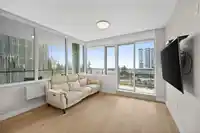 604 8761 UNIVERSITY CRESCENT - thumbnail 4