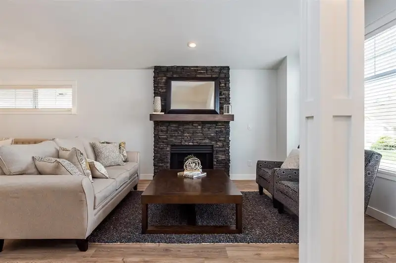 34 20751 87 AVENUE - photo 4 of 28