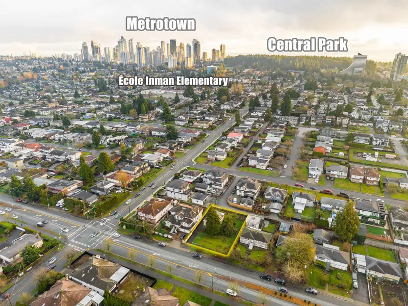 3786 MOSCROP STREET - photo 1 of 15