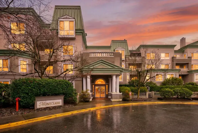 407 2970 PRINCESS CRESCENT - photo 2 of 25