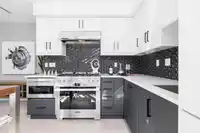 2 1152 COMOX STREET - thumbnail 5