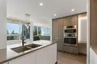 1001 1441 JOHNSTON ROAD - thumbnail 9