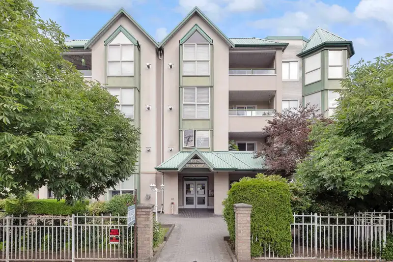 311 10128 132 STREET - photo 1 of 29