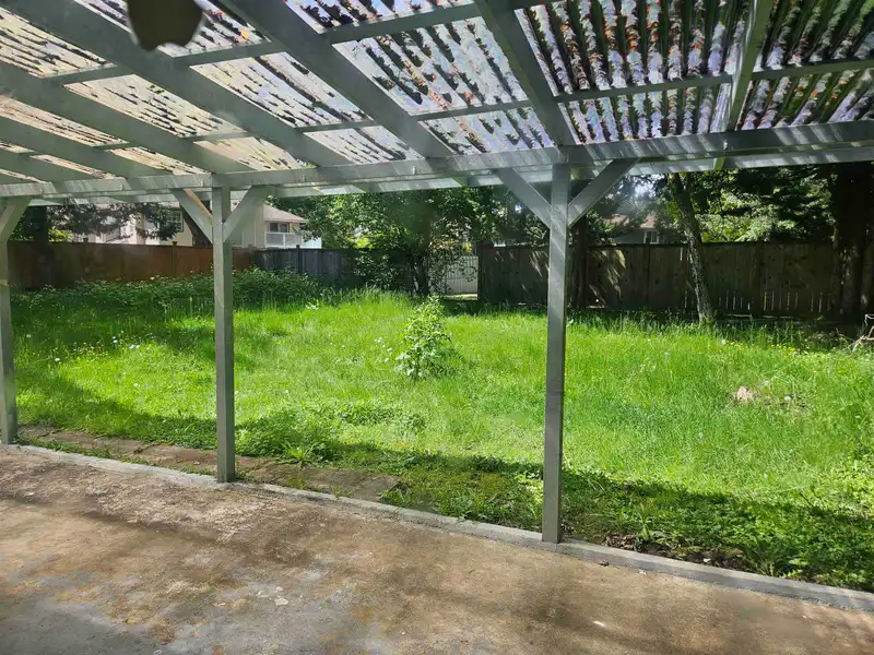 9881 149 STREET - photo 2 of 9