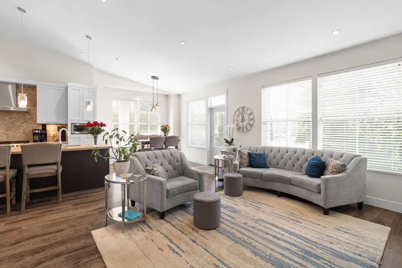 48 22057 49 AVENUE - photo 4 of 25