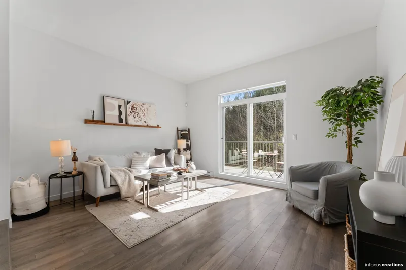 30 8130 136A STREET - photo 2 of 25