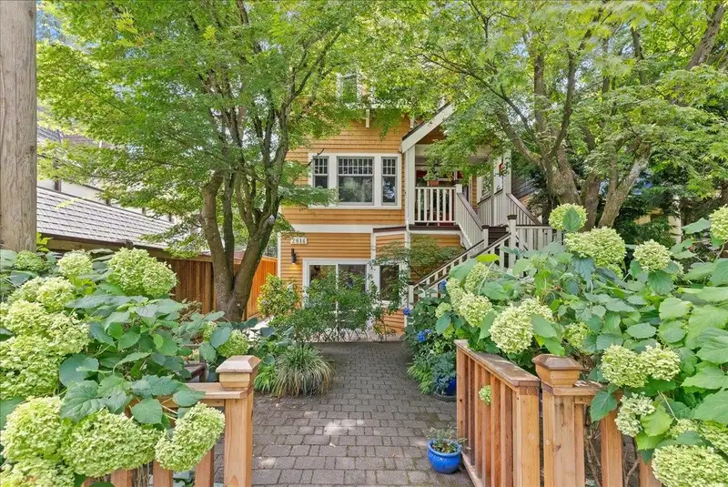 2614 W 5TH AVENUE - photo 2 of 27