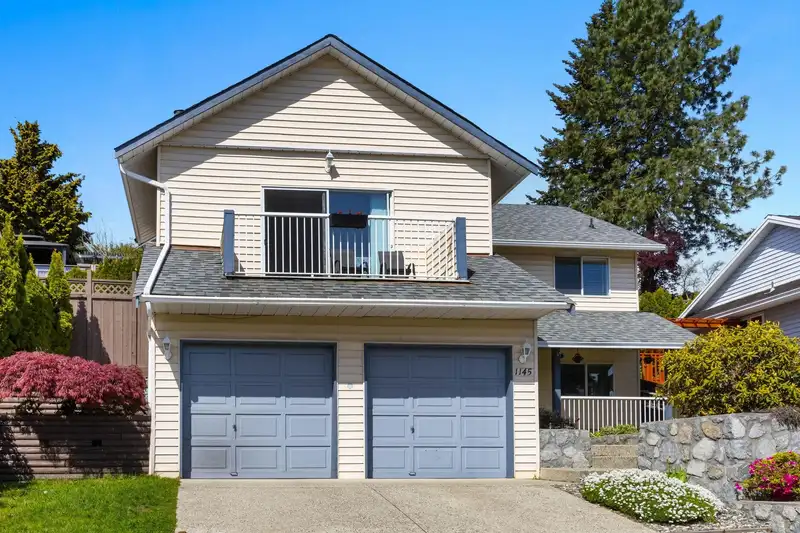 1145 FRASERVIEW STREET - photo 1 of 40