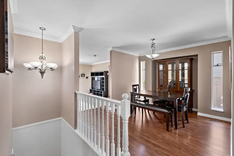 1145 FRASERVIEW STREET - photo 3 of 40
