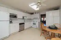 1038 WALLS AVENUE - thumbnail 9