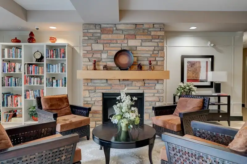 205 16455 64 AVENUE - photo 4 of 40
