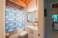 2617 SUNSHINE COAST HIGHWAY - thumbnail 15