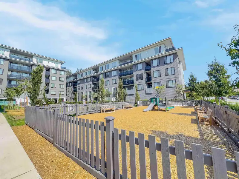 510 15848 FRASER HIGHWAY - photo 3 of 15