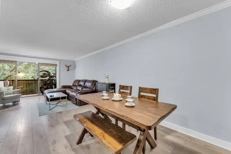 307 1210 PACIFIC STREET - photo 3 of 12