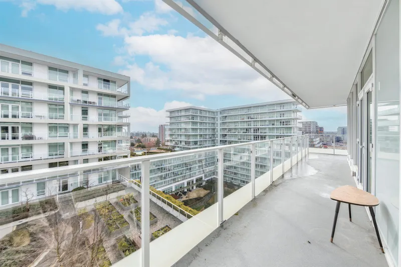 1204 6320 NO. 3 ROAD - photo 2 of 24