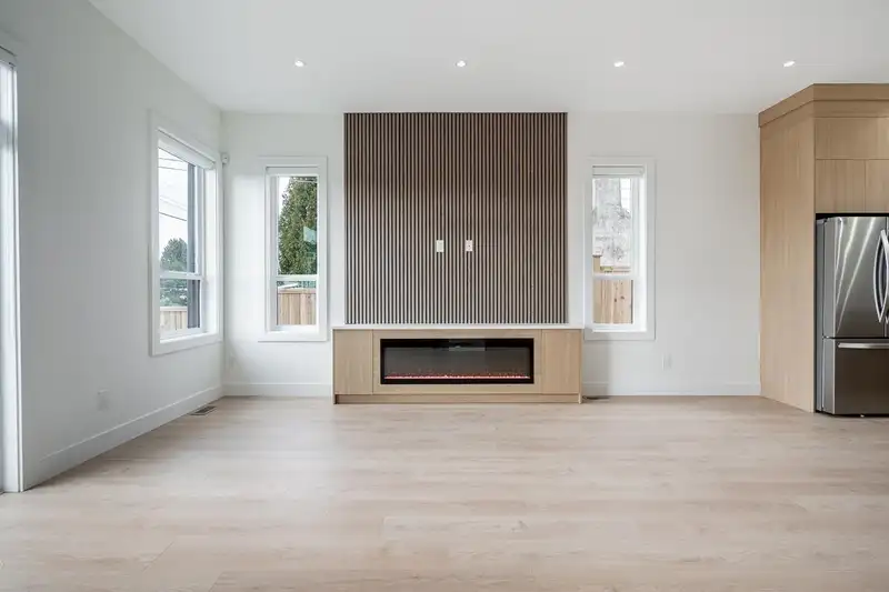 101 957 EDGAR AVENUE - photo 2 of 29