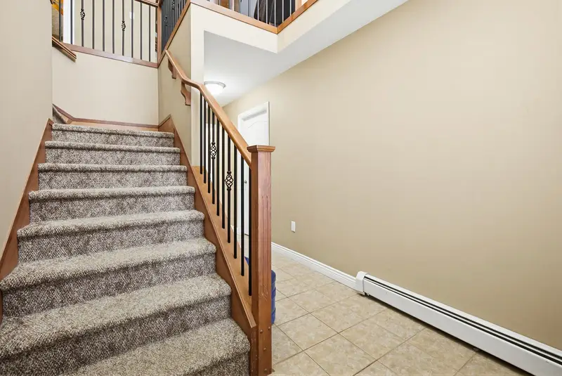 8727 HARGITT PLACE - photo 2 of 25