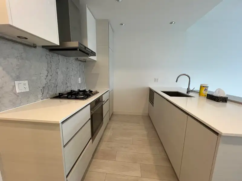 3801 6098 STATION STREET - photo 2 of 13
