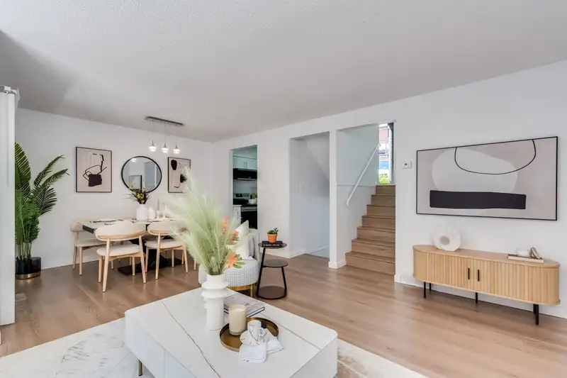 410 CARDIFF WAY - photo 3 of 26