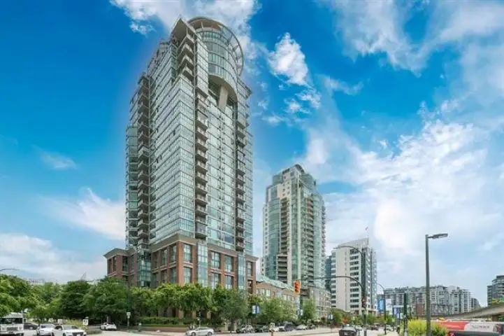 2105 1128 QUEBEC STREET - photo 1 of 28