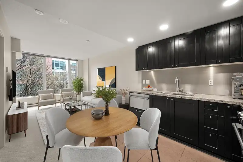 310 1133 HOMER STREET - photo 4 of 39