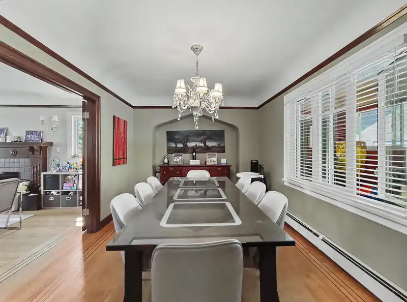 3521 W 39TH AVENUE - photo 4 of 28