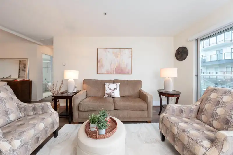 211 20217 MICHAUD CRESCENT - photo 3 of 24