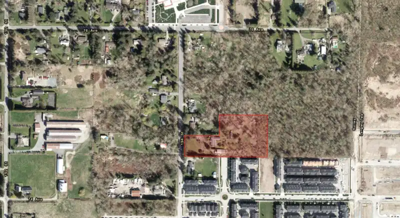 7468 194 STREET - photo 3 of 13