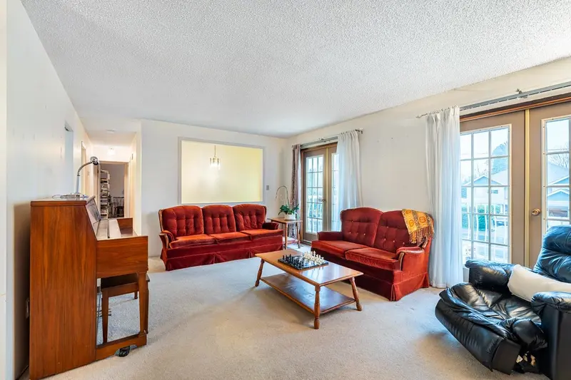 1632 COMO LAKE AVENUE - photo 4 of 25