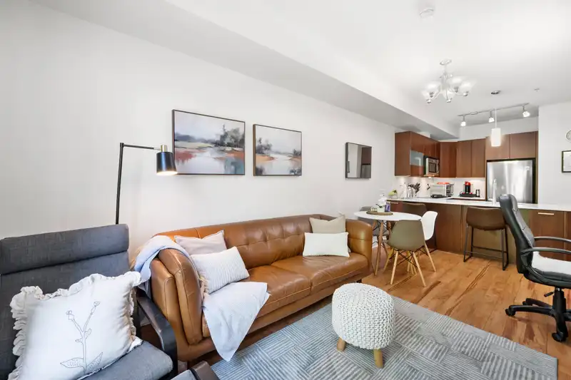 203 13321 102A AVENUE - photo 2 of 40