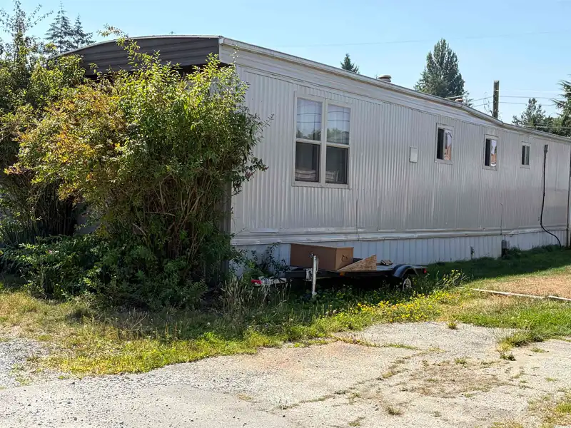 20 26892 FRASER HIGHWAY - photo 2 of 14