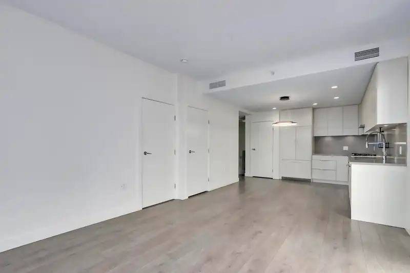 1004 4465 JUNEAU STREET - photo 4 of 26