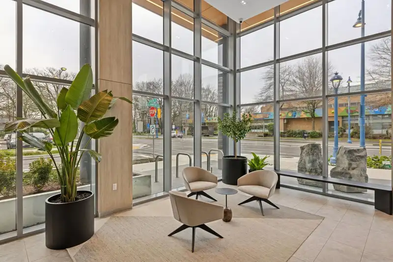 538 6808 MINORU BOULEVARD - photo 4 of 36