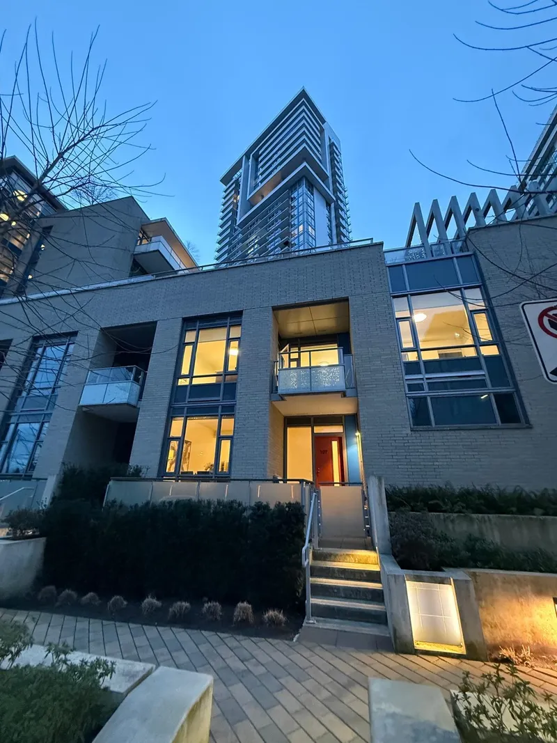 107 1500 FERN STREET - photo 2 of 25