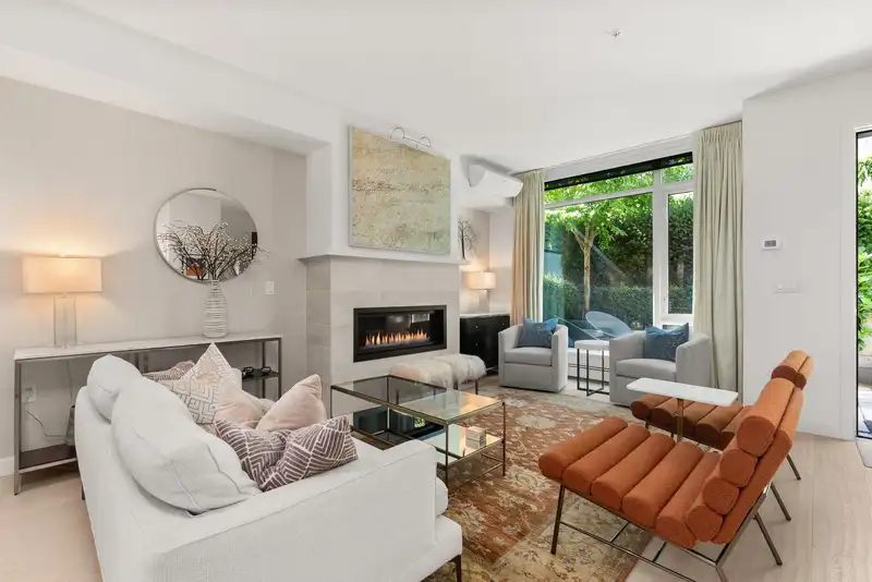 2 4050 ASH STREET - photo 3 of 40