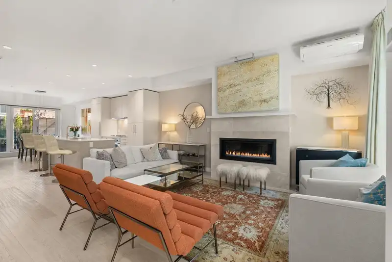 2 4050 ASH STREET - photo 4 of 40