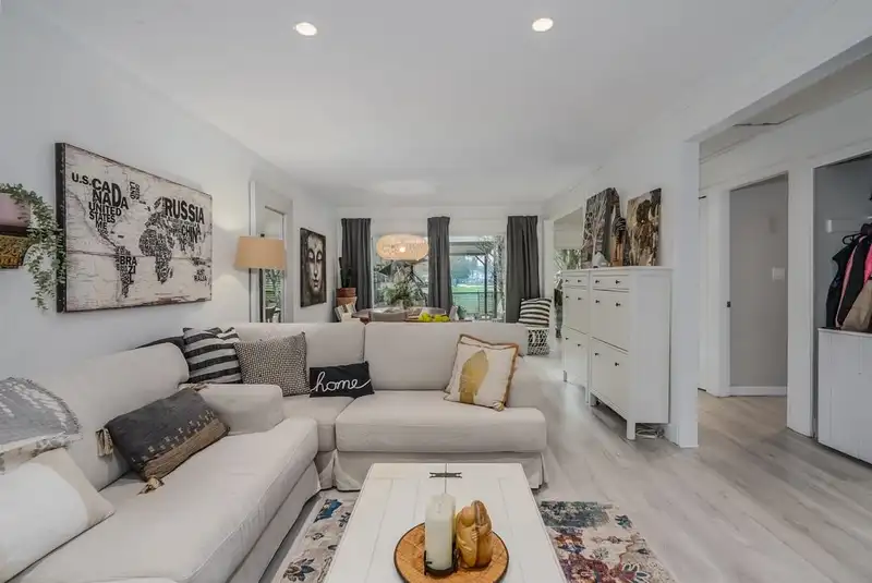 7 4841 CENTRAL AVENUE - photo 4 of 23