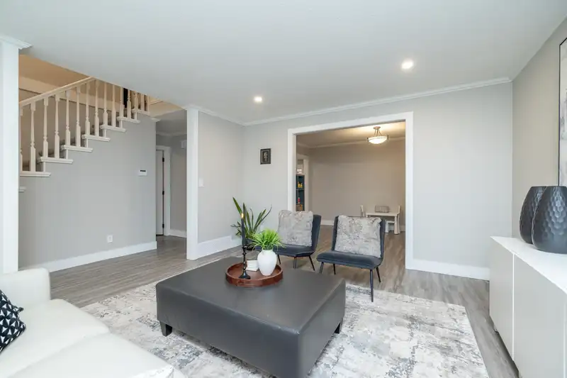 46006 BRITTON AVENUE - photo 4 of 40