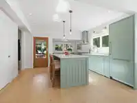 2224 VICTORIA DRIVE - thumbnail 10