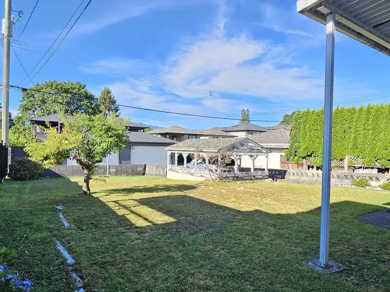 3737 FOREST STREET - photo 2 of 6