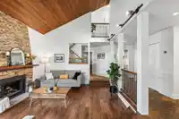 469 CARIBOO CRESCENT - thumbnail 4