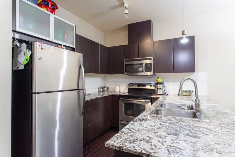 409 9655 KING GEORGE BOULEVARD - photo 2 of 16