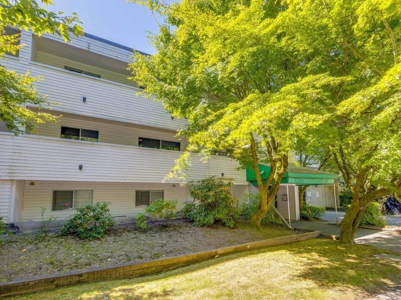 301 8760 WESTMINSTER HIGHWAY - photo 2 of 25