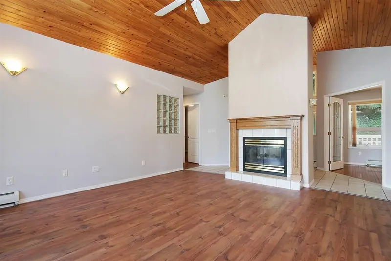 7341 MARBLE HILL ROAD - photo 3 of 17