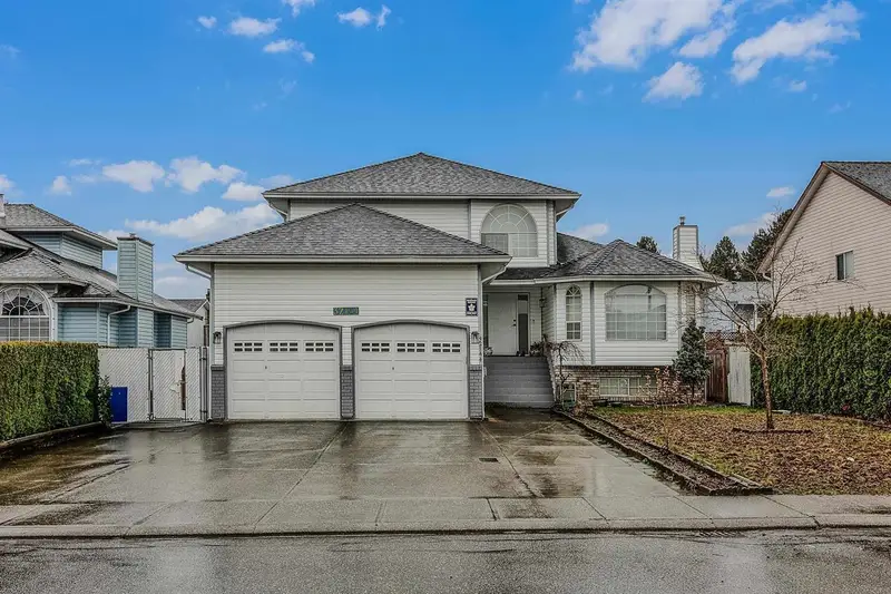 32144 ASHCROFT DRIVE - photo 1 of 20