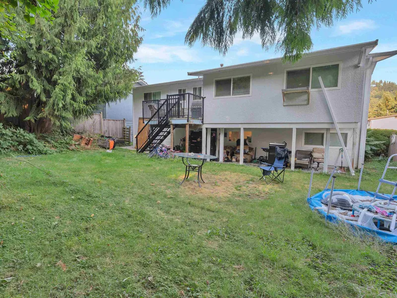 2651 MACBETH CRESCENT - photo 4 of 18